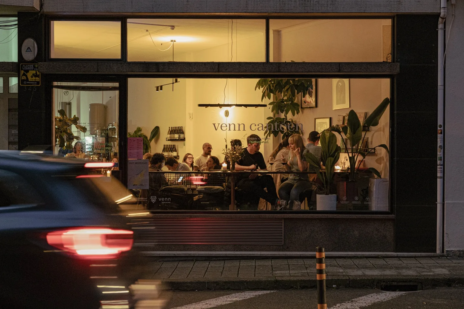 VENN Canteen dining room