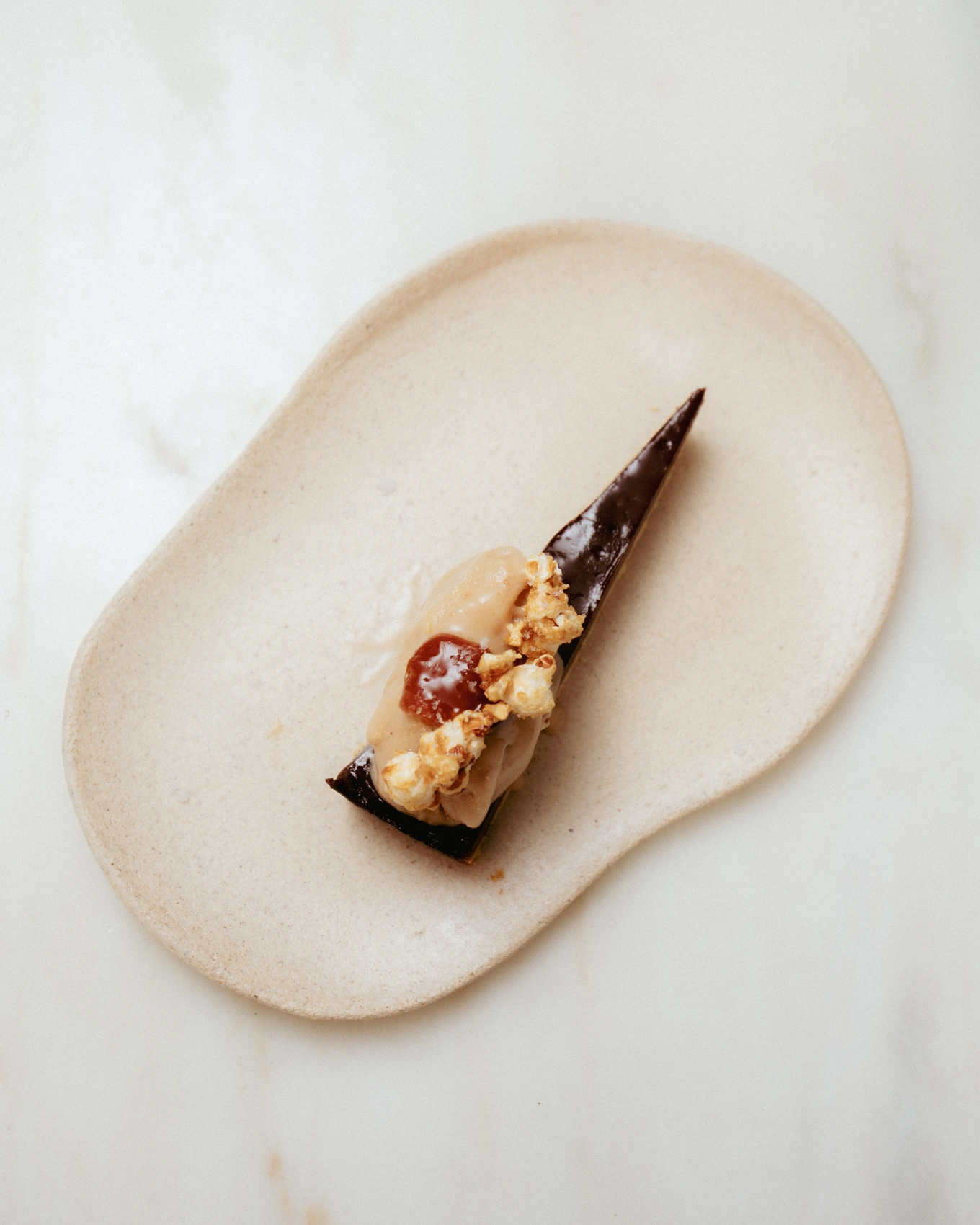alt-'choc' tarte 1 · plated · hero