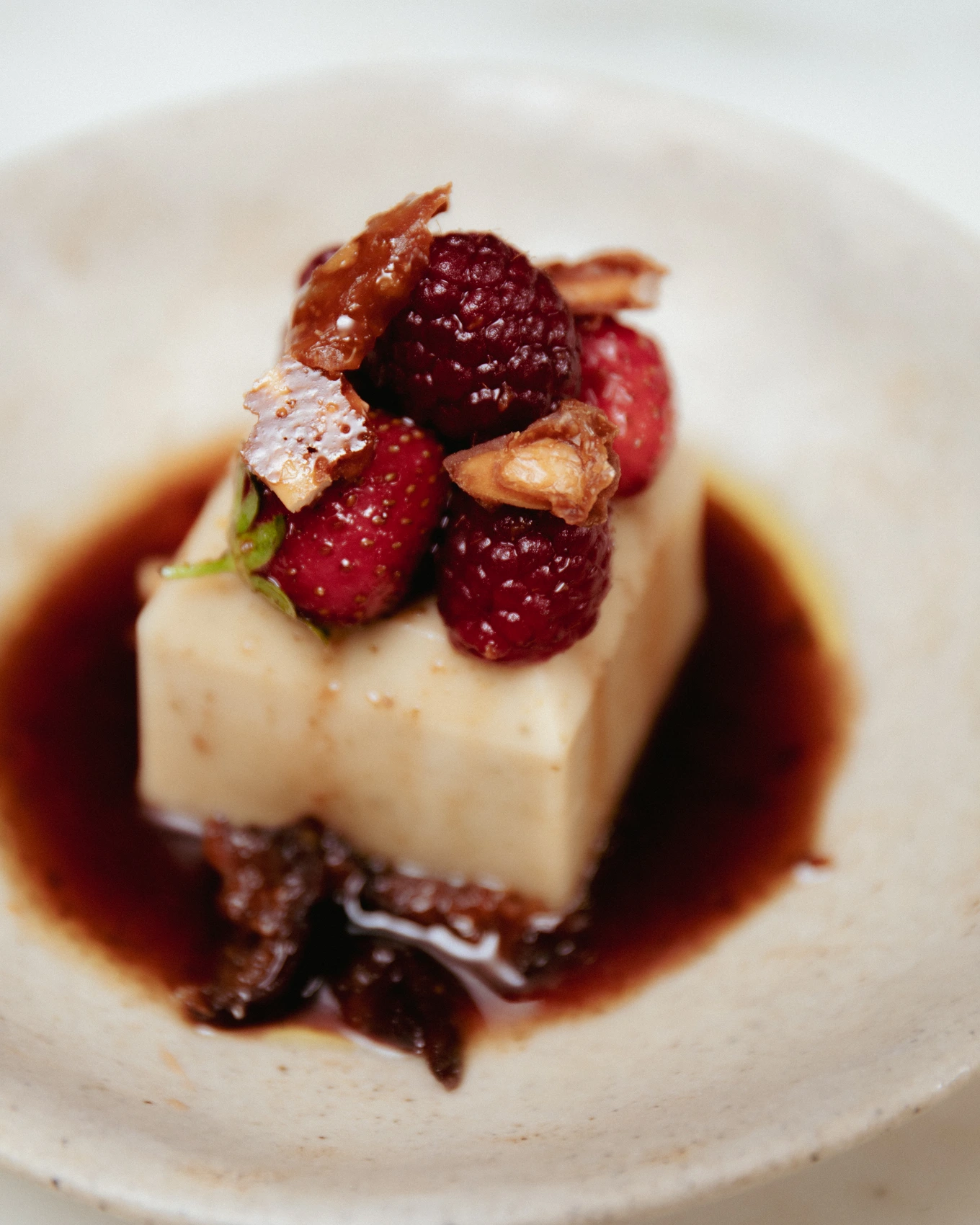 fig leaf panna cotta 2 · detail · close-up